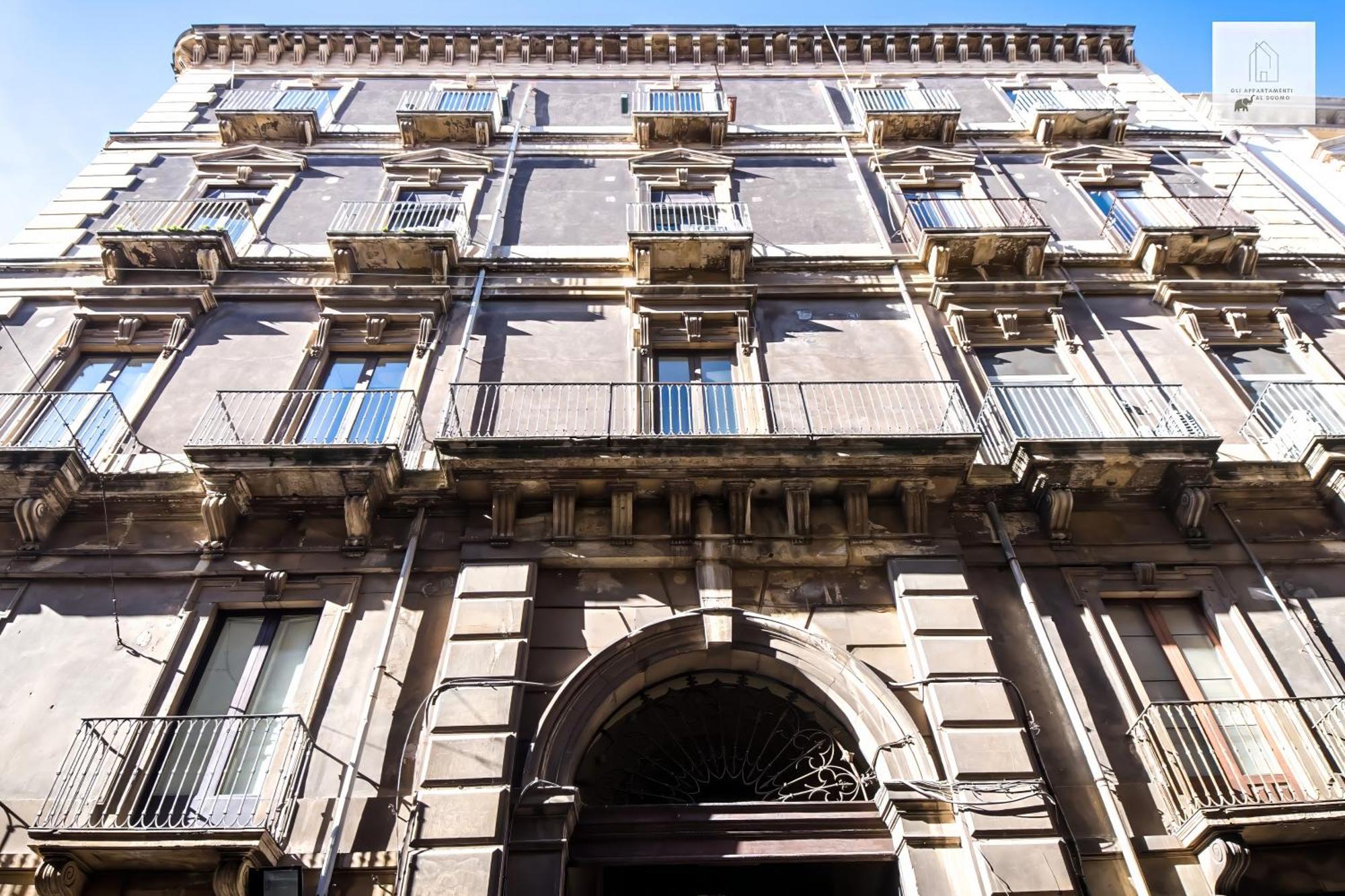 Gli Appartamenti Al Duomo Catânia Exterior foto